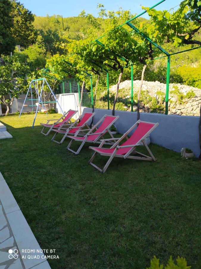 Holiday Home Zezevica - Heated Pool Šestanovac Zewnętrze zdjęcie