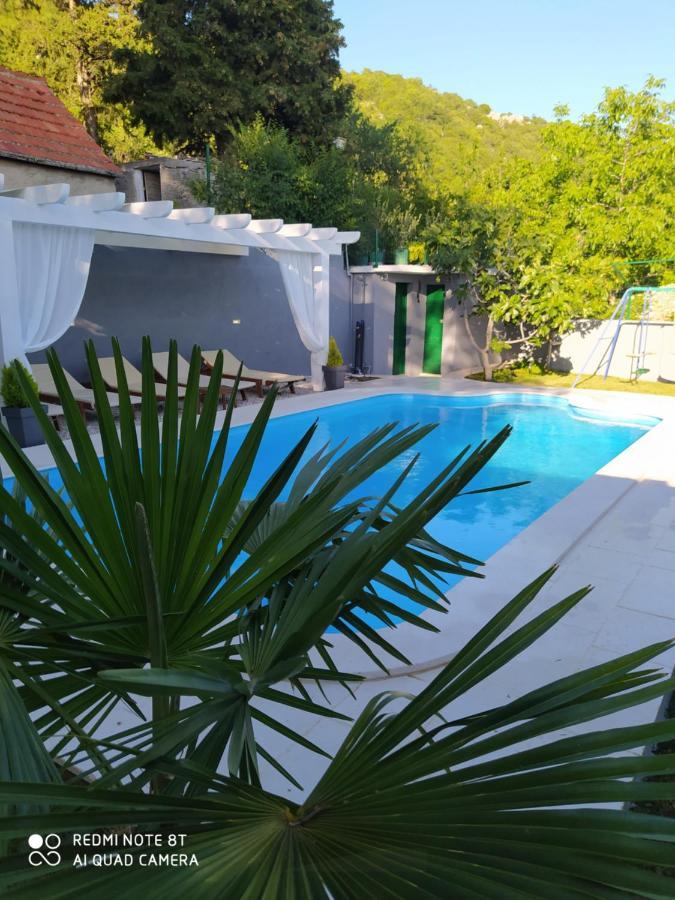 Holiday Home Zezevica - Heated Pool Šestanovac Zewnętrze zdjęcie