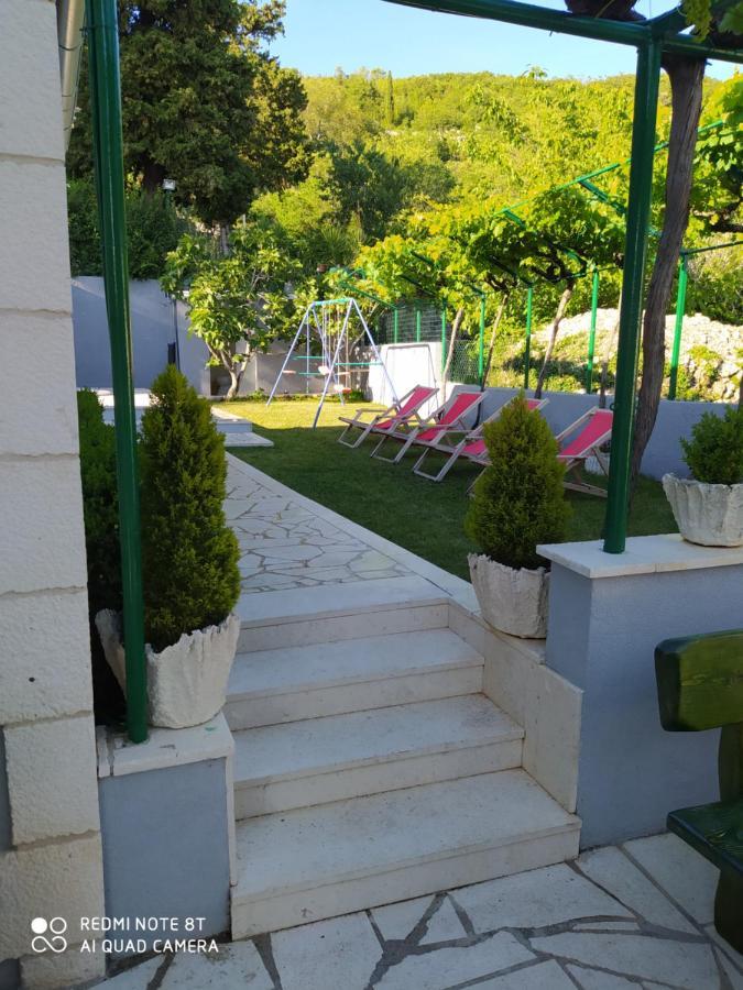 Holiday Home Zezevica - Heated Pool Šestanovac Zewnętrze zdjęcie