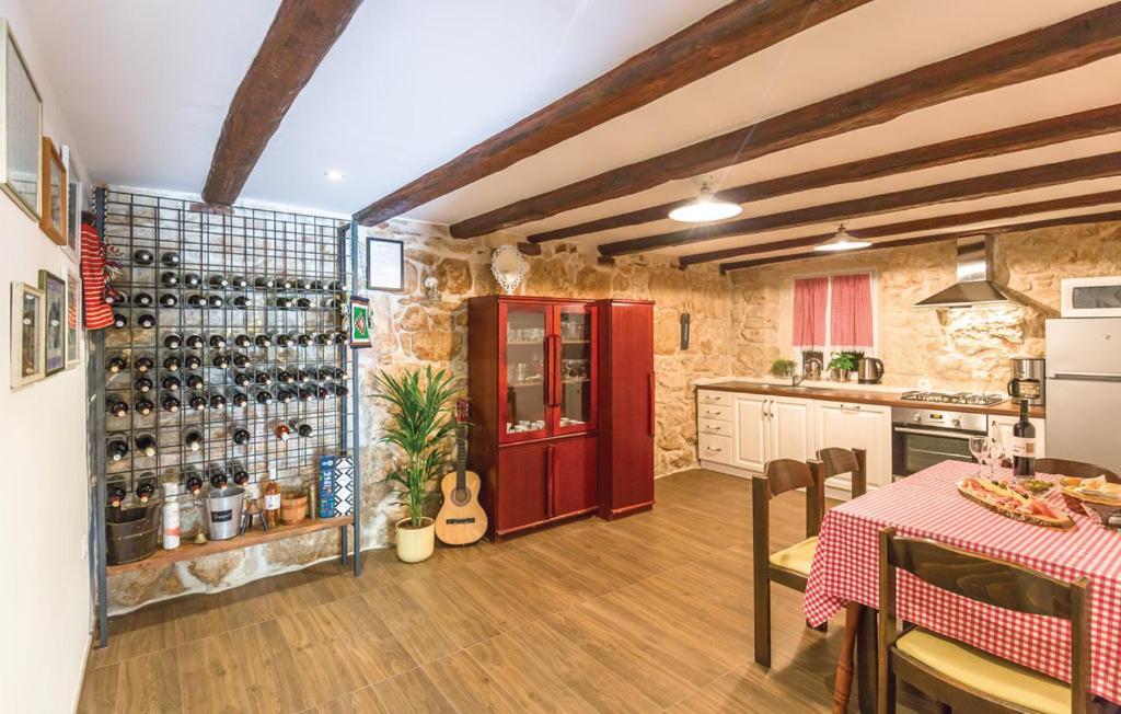Holiday Home Zezevica - Heated Pool Šestanovac Zewnętrze zdjęcie