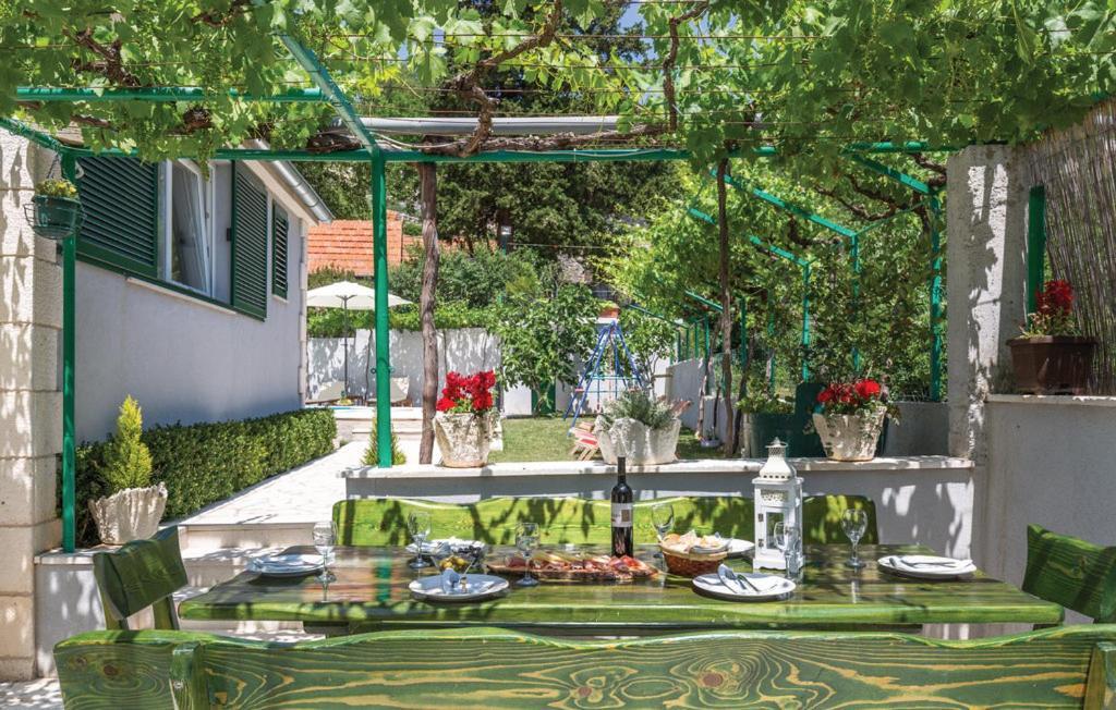 Holiday Home Zezevica - Heated Pool Šestanovac Zewnętrze zdjęcie